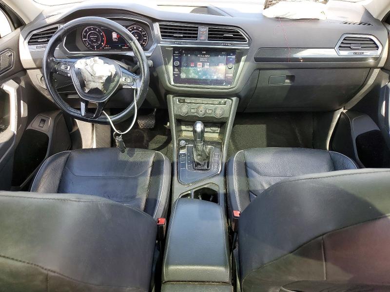 54770616 :رقم المزاد ، 3VV5B7AX8JM103574 vin ، 2018 Volkswagen Tiguan مزاد بيع
