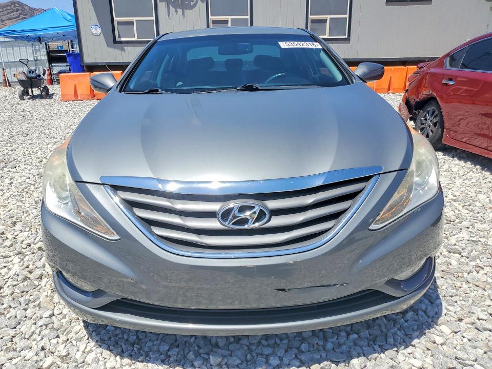 53542316 :رقم المزاد ، 5NPEB4AC7DH772021 vin ، 2013 Hyundai Sonata مزاد بيع