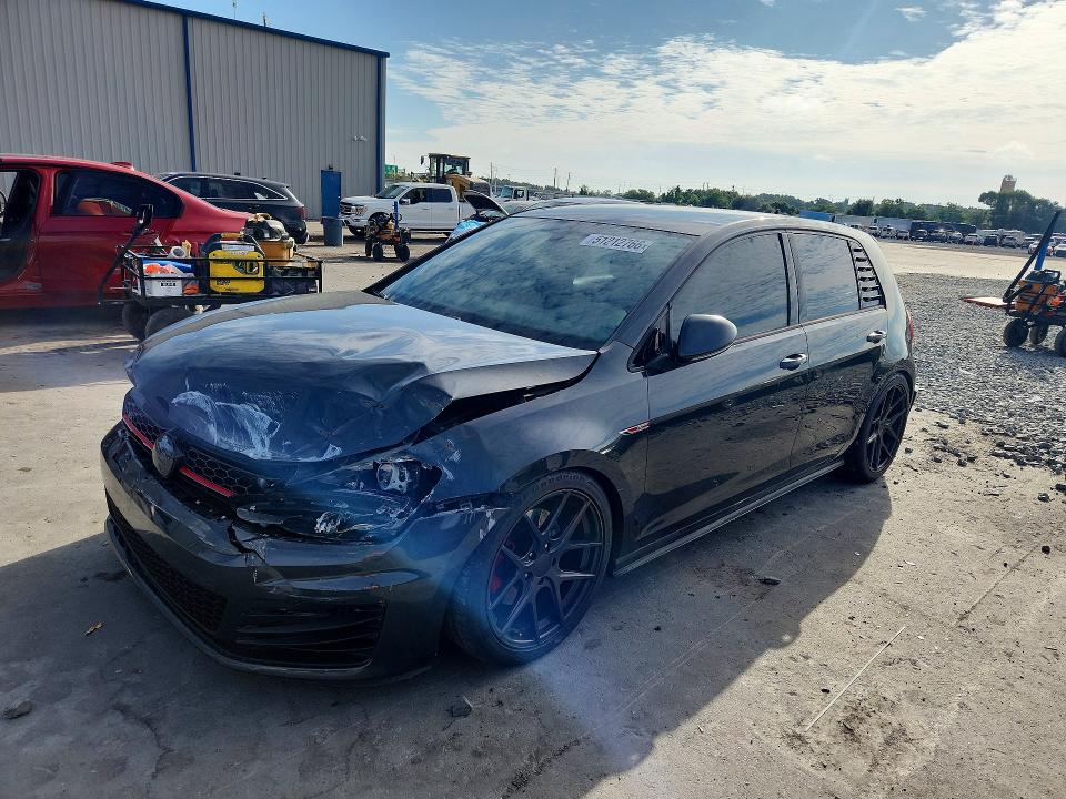 Продаж на аукціоні авто 2015 Volkswagen Gti, vin: 3VW4T7AU3FM009877, номер лоту: 51212766