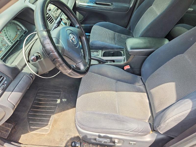 2004 Toyota Camry მანქანა იყიდება აუქციონზე, vin: 4T1BA32K34U015057, აუქციონის ნომერი: 55064316
