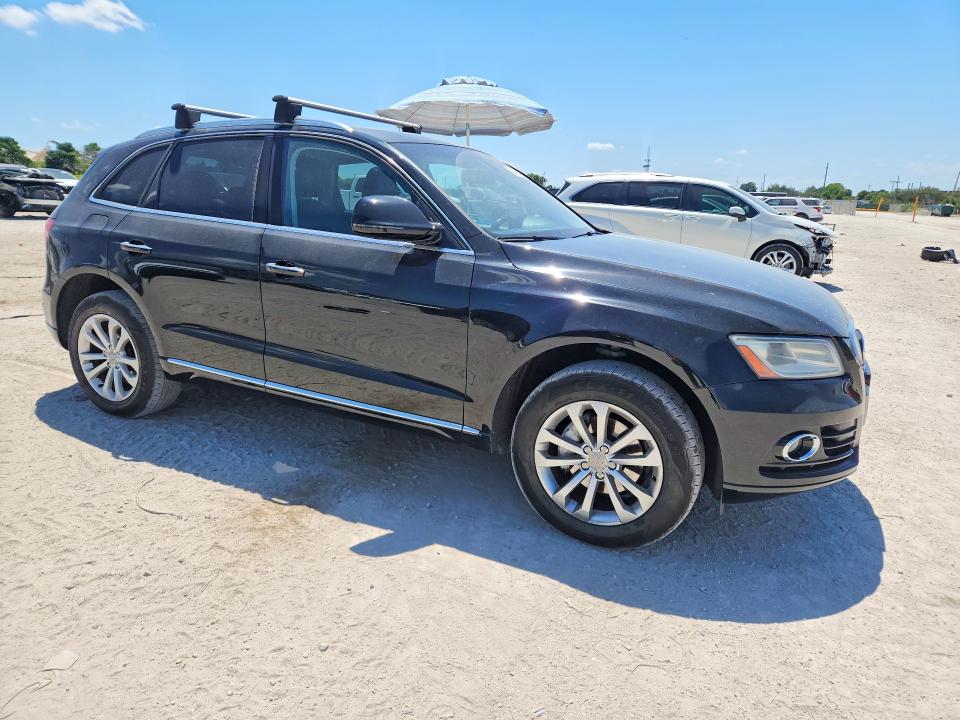 52151076 :رقم المزاد ، WA1CFAFP1FA142344 vin ، 2015 Audi Q5 مزاد بيع