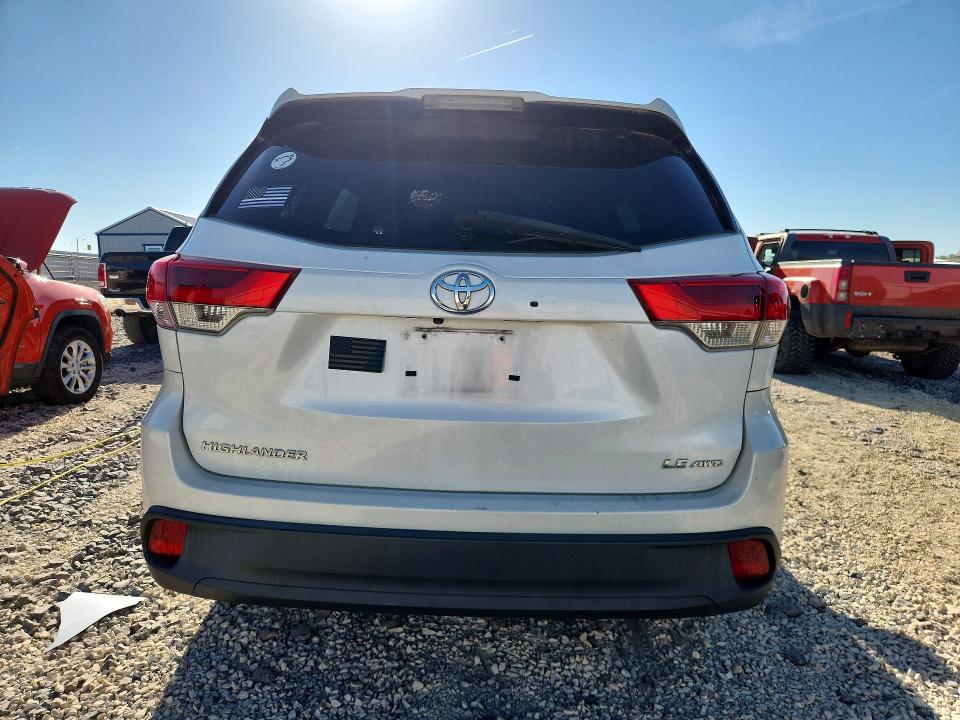 Продаж на аукціоні авто 2017 Toyota Highlander, vin: 5TDBZRFH7HS474133, номер лоту: 53546276