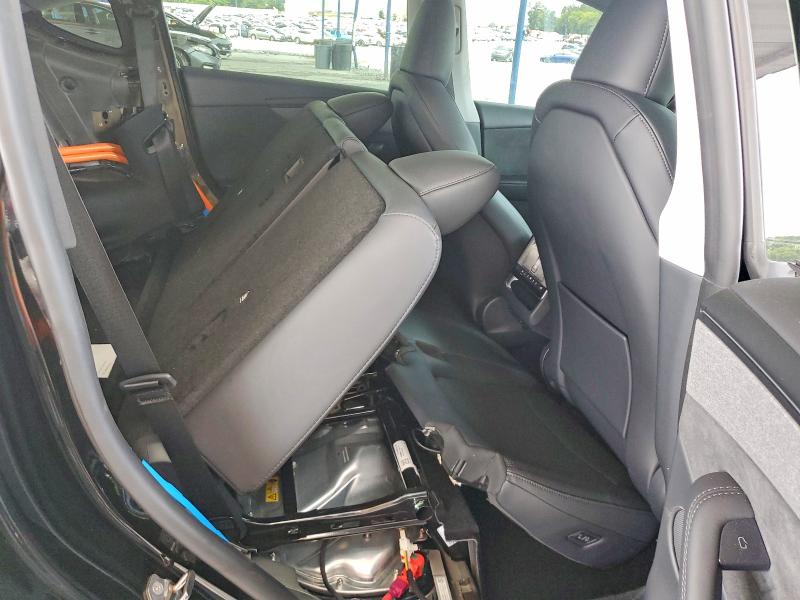 2026 Tesla Model Y მანქანა იყიდება აუქციონზე, vin: 7SAYGDEE4TA395879, აუქციონის ნომერი: 55279376