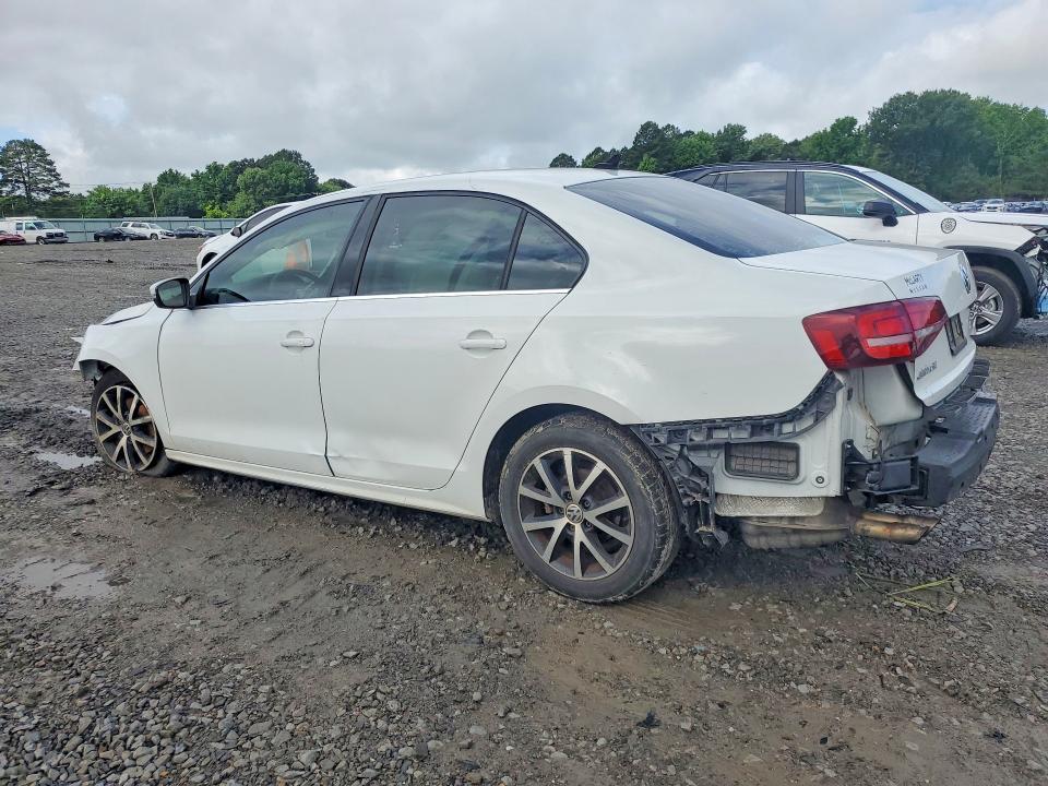 54421696 :رقم المزاد ، 3VWDB7AJ0HM290919 vin ، 2017 Volkswagen Jetta مزاد بيع
