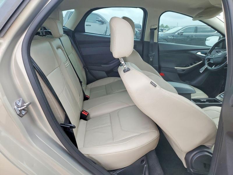 Aukcja sprzedaży 2015 Ford Focus, vin: 1FADP3N21FL268836, numer aukcji: 51754446