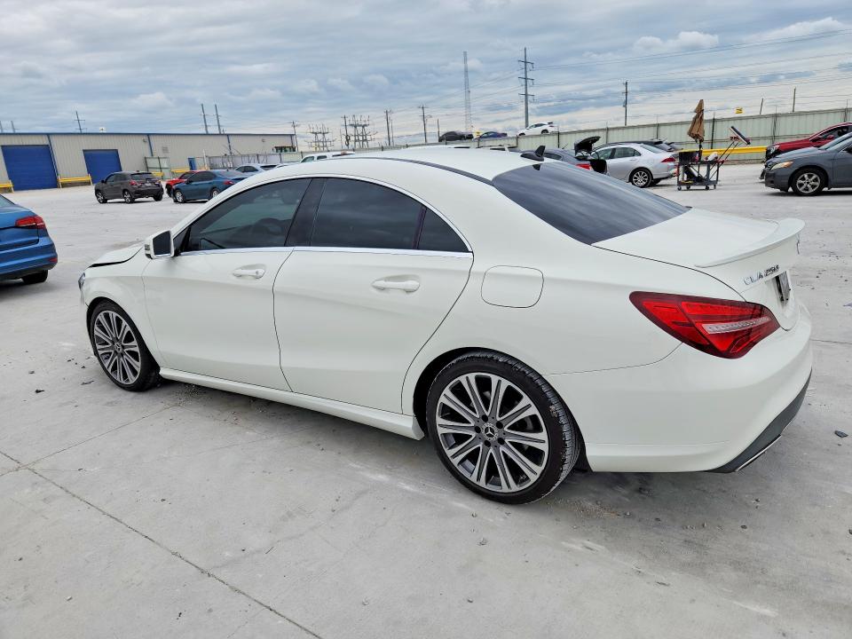 Продажа на аукционе авто 2018 Mercedes-benz Cla, vin: WDDSJ4EB5JN592836, номер лота: 52192166