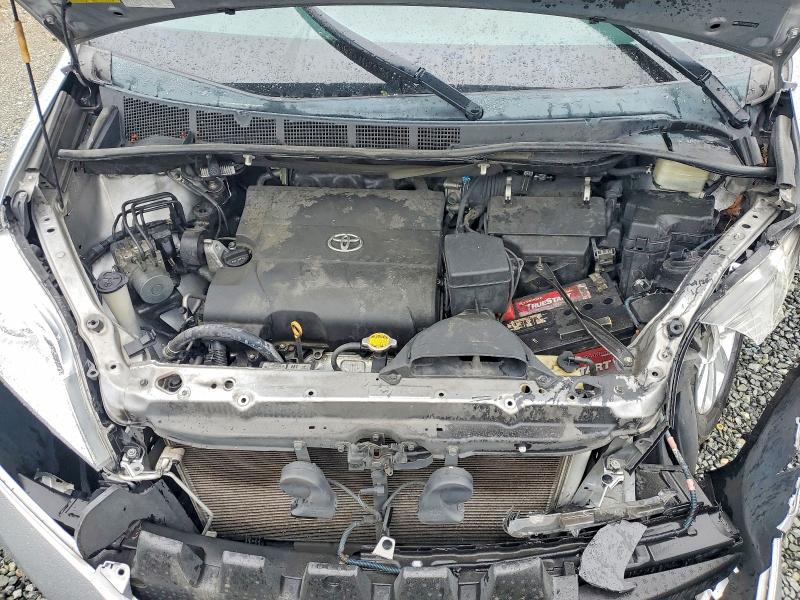 2015 Toyota Sienna მანქანა იყიდება აუქციონზე, vin: 5TDJK3DCXFS095080, აუქციონის ნომერი: 54727626