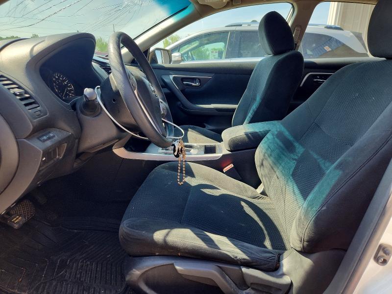2015 Nissan Altima მანქანა იყიდება აუქციონზე, vin: 1N4AL3AP2FN334413, აუქციონის ნომერი: 53281926