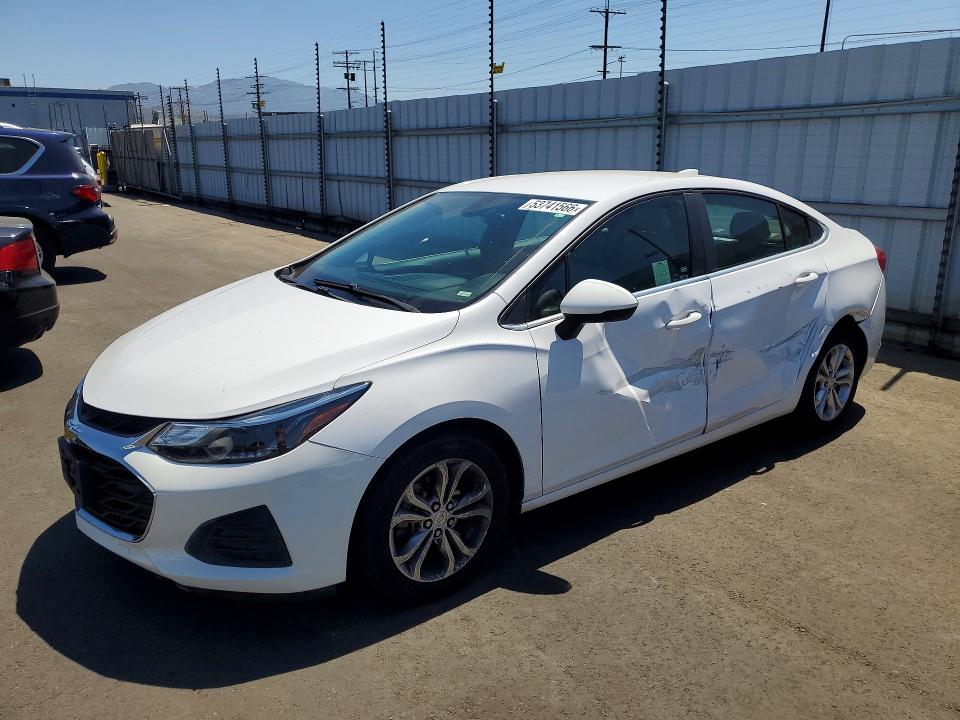 Продажа на аукционе авто 2019 Chevrolet Cruze, vin: 1G1BE5SMXK7118017, номер лота: 53741566