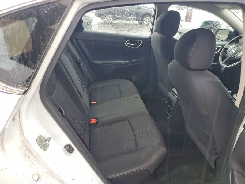 55125476 :رقم المزاد ، 3N1AB7AP1JY221409 vin ، 2018 Nissan Sentra مزاد بيع