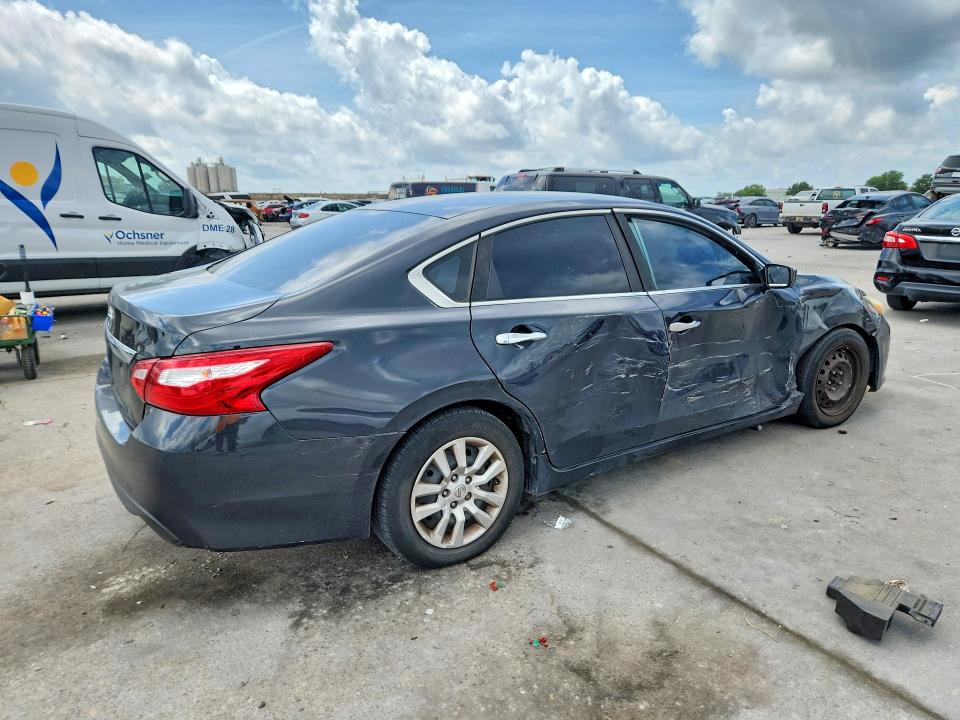 2016 Nissan Altima მანქანა იყიდება აუქციონზე, vin: 1N4AL3AP9GC258900, აუქციონის ნომერი: 53777756