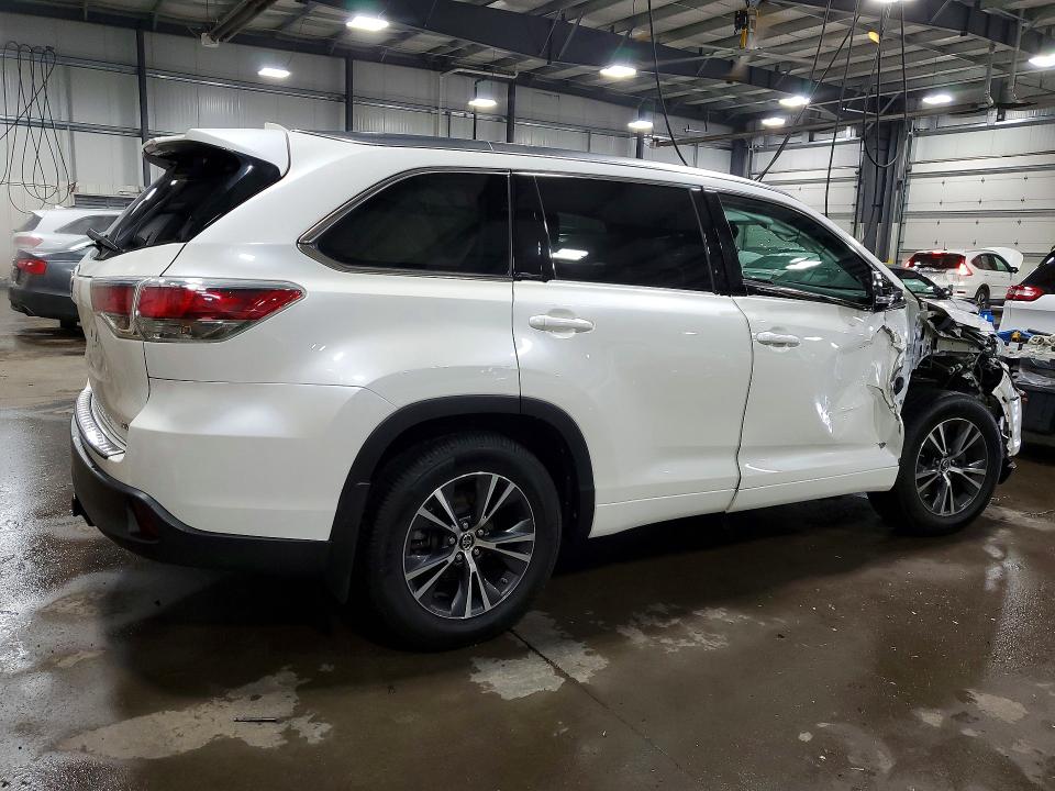 Продаж на аукціоні авто 2016 Toyota Highlander, vin: 5TDJKRFH5GS352739, номер лоту: 55609116