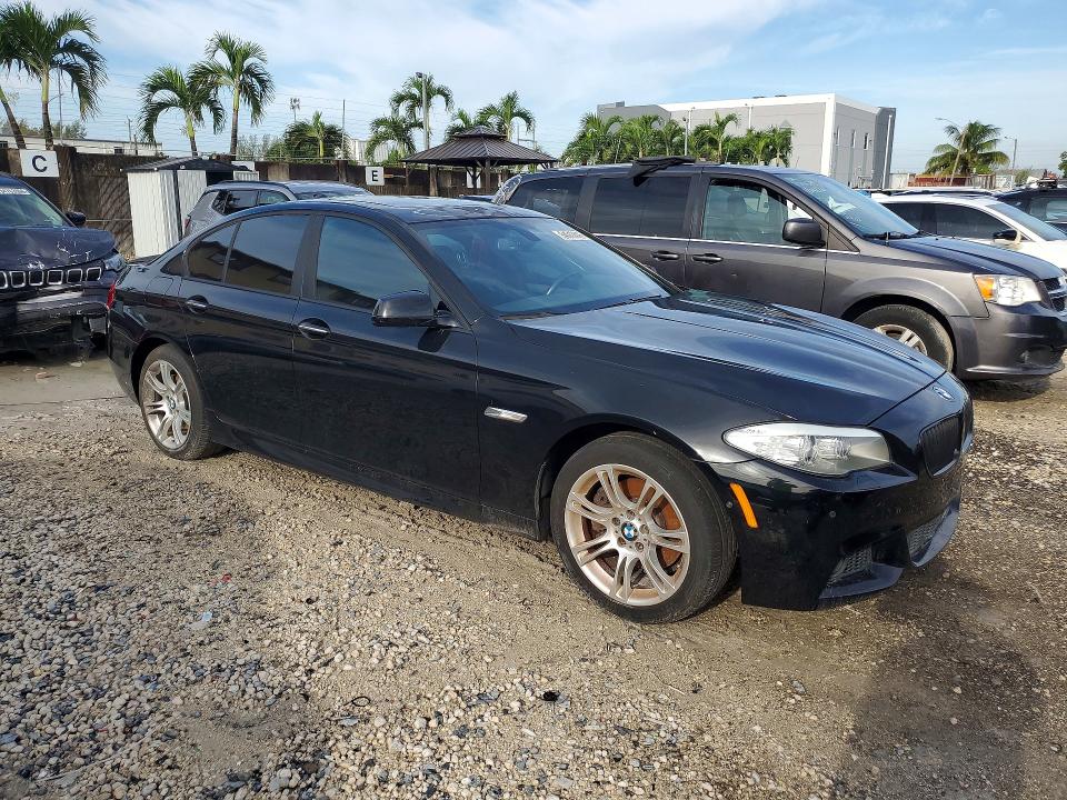 54517446 :رقم المزاد ، WBAXG5C52DD231993 vin ، 2013 Bmw 528 مزاد بيع