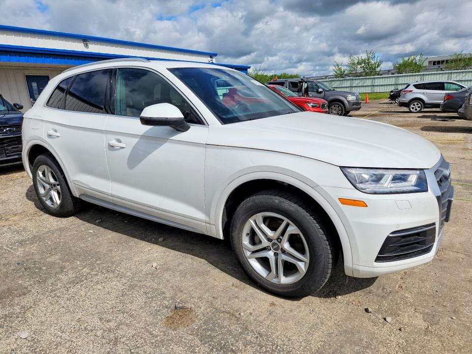 2018 Audi Q5 მანქანა იყიდება აუქციონზე, vin: WA1BNAFY1J2166699, აუქციონის ნომერი: 54100846