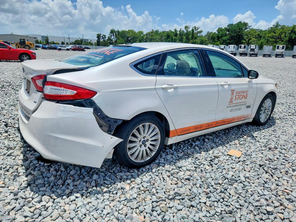 2014 Ford Fusion მანქანა იყიდება აუქციონზე, vin: 3FA6P0PU4ER101697, აუქციონის ნომერი: 55033306