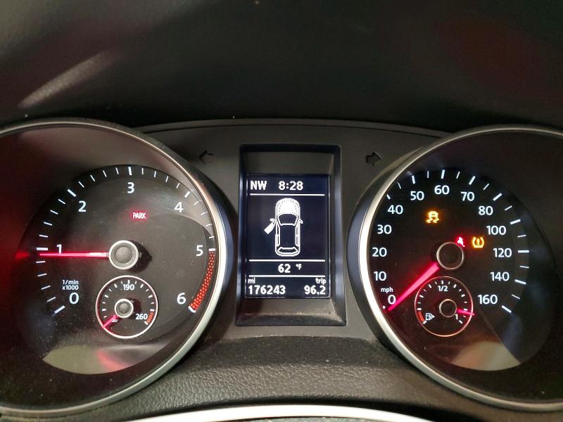 52397976 :رقم المزاد ، 3VWML7AJ0DM648110 vin ، 2013 Volkswagen Jetta مزاد بيع