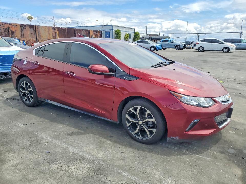 52028106 :رقم المزاد ، 1G1RD6S51HU143852 vin ، 2017 Chevrolet Volt مزاد بيع
