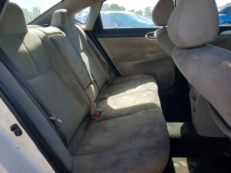 Продажа на аукционе авто 2015 Nissan Sentra, vin: 3N1AB7AP6FY221946, номер лота: 52968596