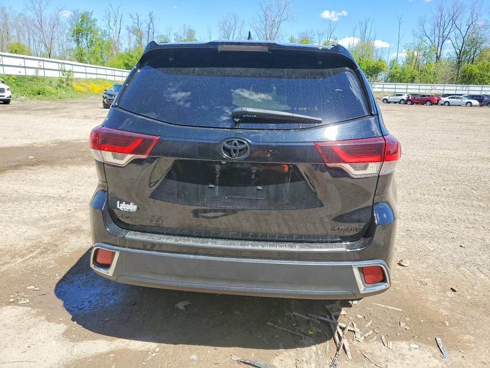Продаж на аукціоні авто 2019 Toyota Highlander, vin: 5TDJZRFH8KS962302, номер лоту: 53590896