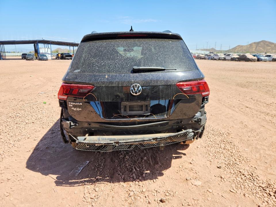 53280216 :رقم المزاد ، 3VV3B7AXXKM077536 vin ، 2019 Volkswagen Tiguan مزاد بيع