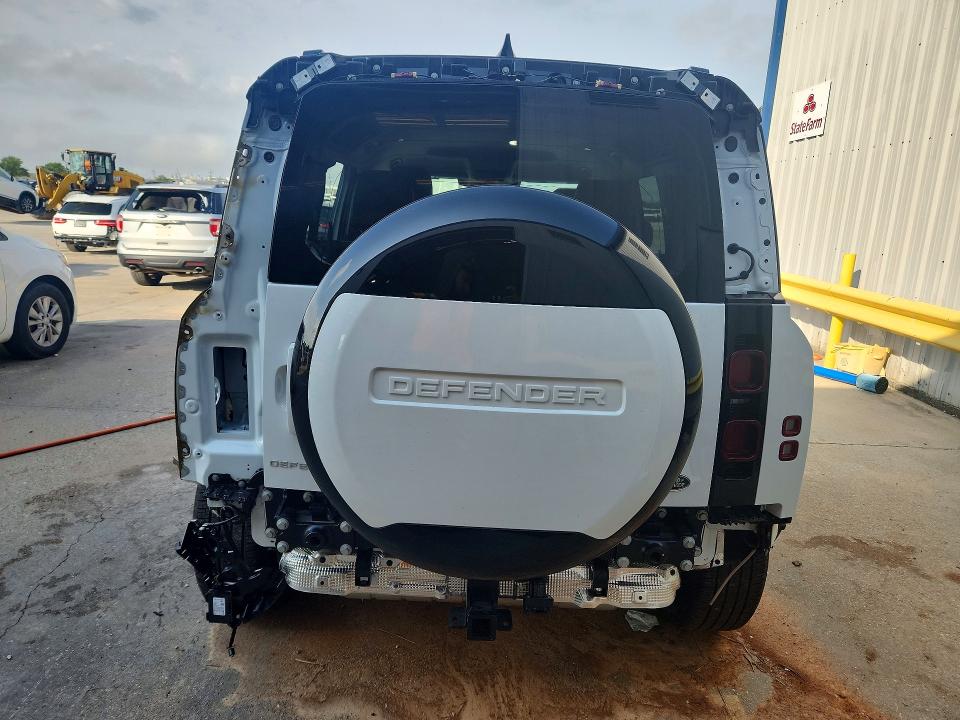 52356946 :رقم المزاد ، SALEJ7EX1P2239436 vin ، 2023 Land Rover Defender مزاد بيع
