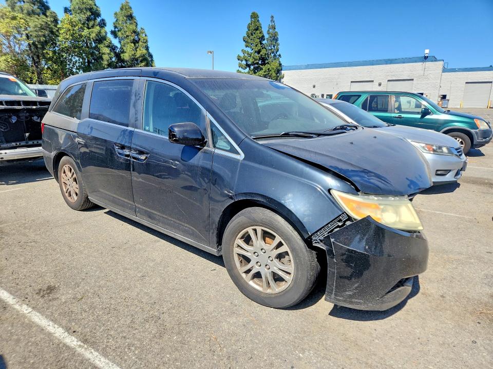 54173426 :رقم المزاد ، 5FNRL5H41BB082103 vin ، 2011 Honda Odyssey مزاد بيع
