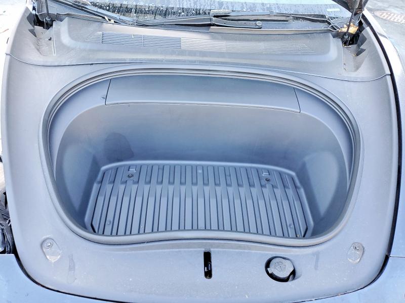 Продаж на аукціоні авто 2024 Tesla Model 3, vin: 5YJ3E1EA3RF744129, номер лоту: 53976556