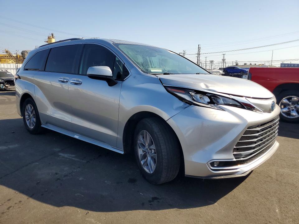 Продаж на аукціоні авто 2022 Toyota Sienna, vin: 5TDJSKFC9NS044854, номер лоту: 55018546