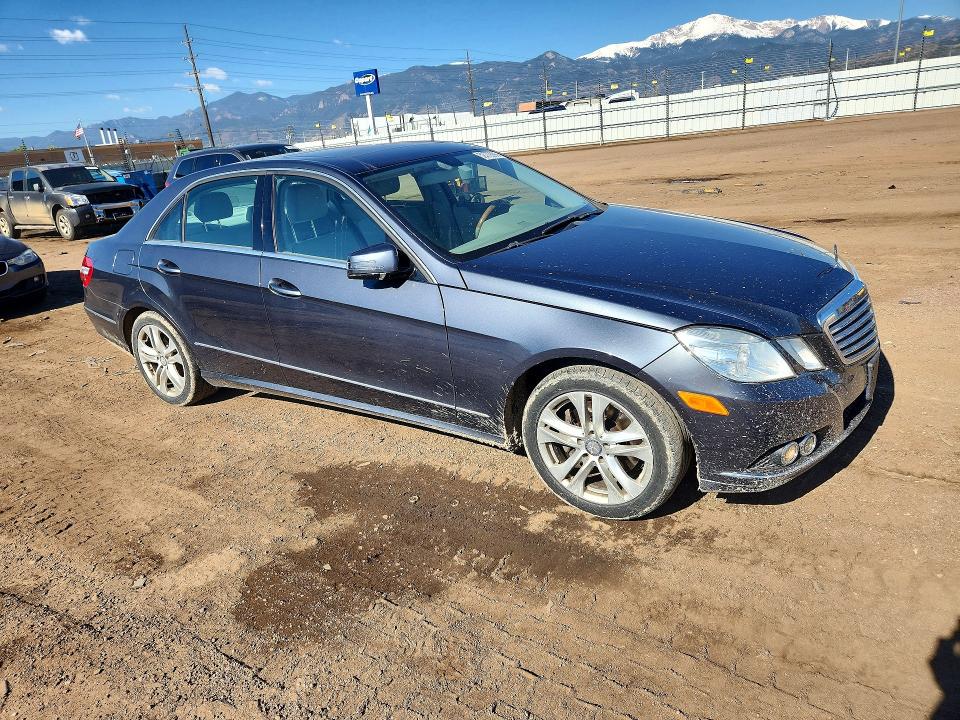52772266 :رقم المزاد ، WDDHF8HB0BA349863 vin ، 2011 Mercedes-benz E مزاد بيع