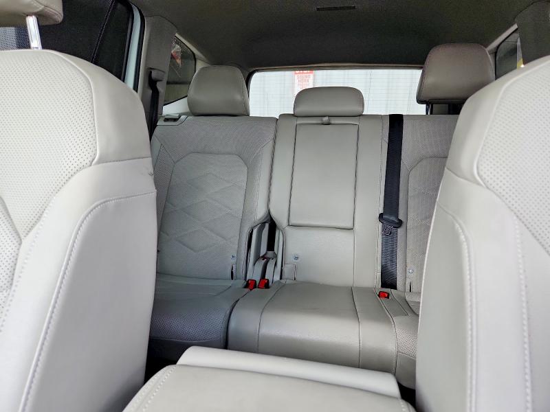 54986026 :رقم المزاد ، 1V2WR2CA8RC531649 vin ، 2024 Volkswagen Atlas مزاد بيع
