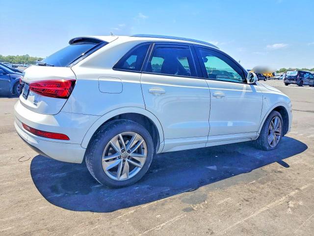 2018 Audi Q3 მანქანა იყიდება აუქციონზე, vin: WA1ECCFS1JR002807, აუქციონის ნომერი: 52440416
