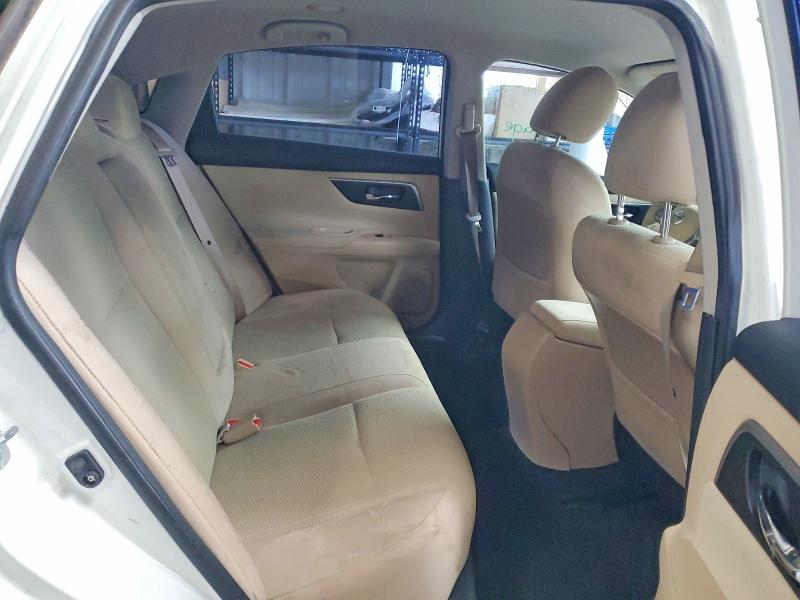 55383826 :رقم المزاد ، 1N4AL3AP9FC202714 vin ، 2015 Nissan Altima مزاد بيع