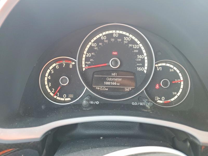52611046 :رقم المزاد ، 3VW8T7AT4DM831576 vin ، 2013 Volkswagen Beetle مزاد بيع