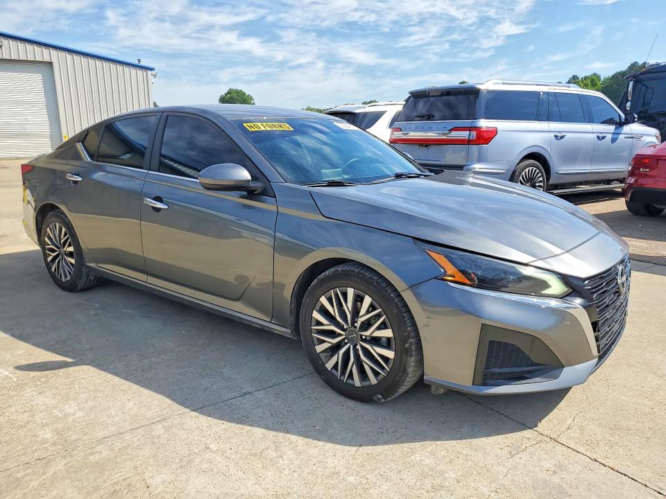 Продажа на аукционе авто 2023 Nissan Altima, vin: 1N4BL4DV6PN376783, номер лота: 52384676