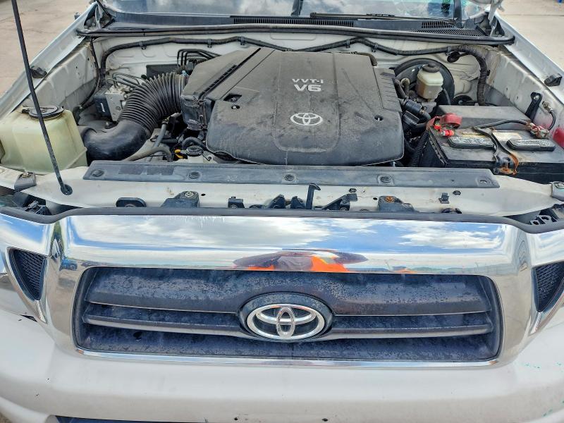 53230076 :رقم المزاد ، 5TEUU42N36Z232526 vin ، 2006 Toyota Tacoma مزاد بيع