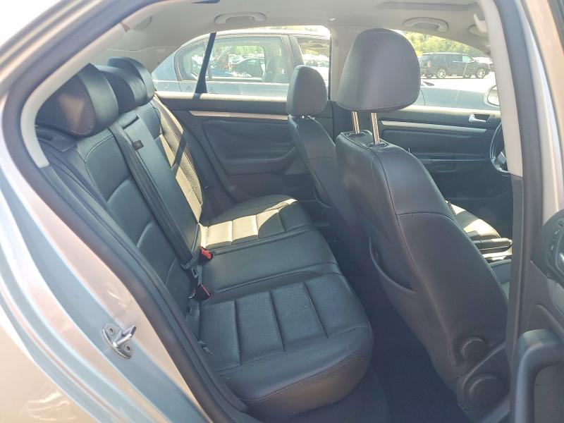54142026 :رقم المزاد ، 3VWRM71K08M113800 vin ، 2008 Volkswagen Jetta مزاد بيع