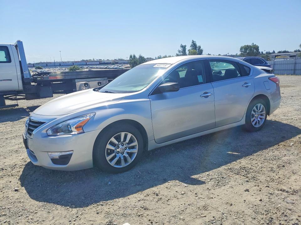 54327156 :رقم المزاد ، 1N4AL3AP6FC276317 vin ، 2015 Nissan Altima مزاد بيع