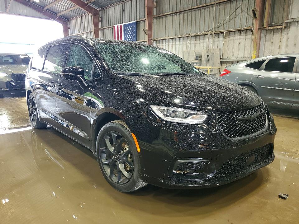 Продажа на аукционе авто 2024 Chrysler Pacifica, vin: 2C4RC1BG4RR203006, номер лота: 54893326