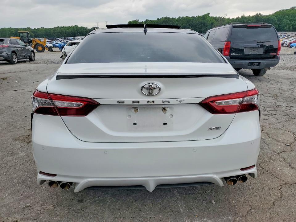54399946 :رقم المزاد ، 4T1B61HK1KU162004 vin ، 2019 Toyota Camry مزاد بيع