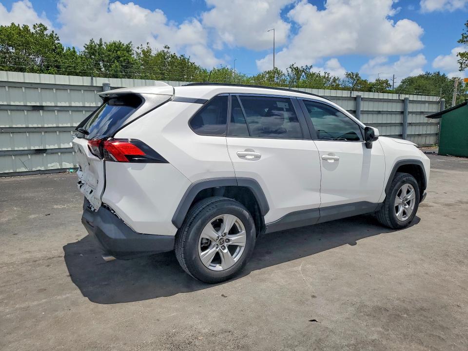 54020526 :رقم المزاد ، 2T3W1RFVXMC141482 vin ، 2021 Toyota Rav4 مزاد بيع