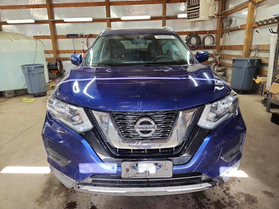 Продаж на аукціоні авто 2017 Nissan Rogue, vin: KNMAT2MT7HP542792, номер лоту: 53252336