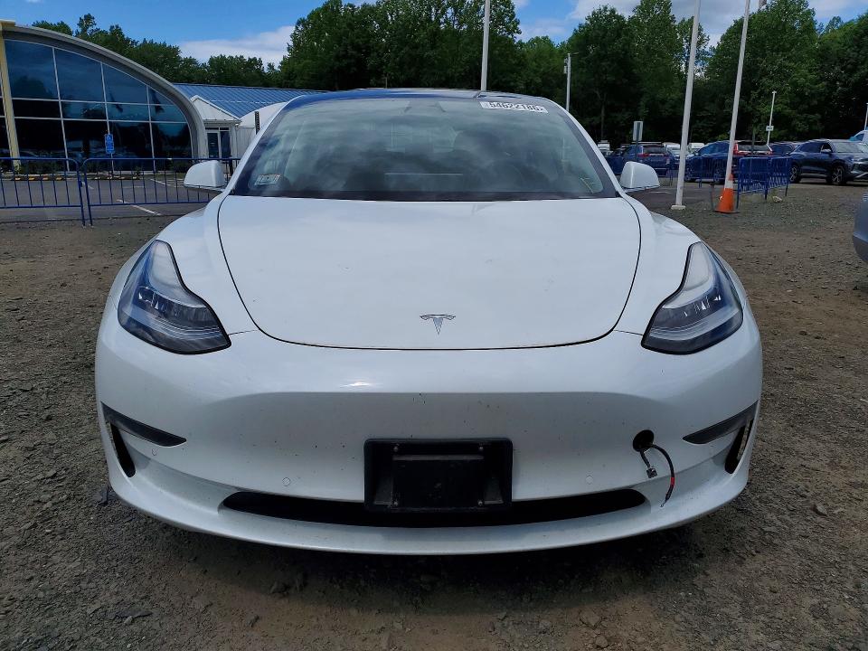 2019 Tesla Model 3 მანქანა იყიდება აუქციონზე, vin: 5YJ3E1EA9KF483241, აუქციონის ნომერი: 54622186
