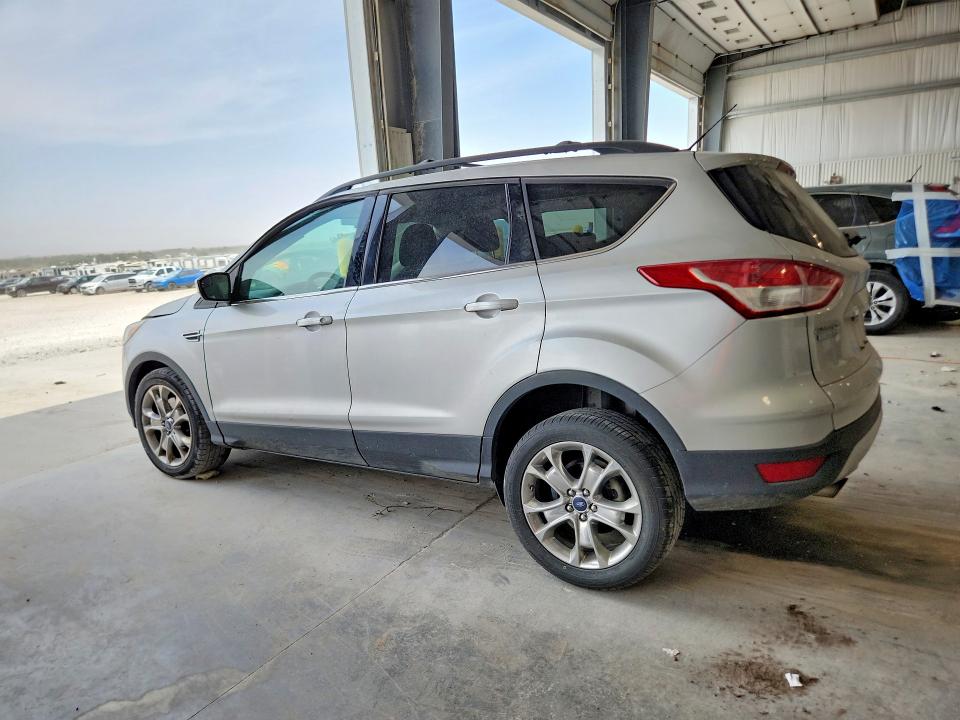 2014 Ford Escape მანქანა იყიდება აუქციონზე, vin: 1FMCU9GXXEUC76027, აუქციონის ნომერი: 53210336