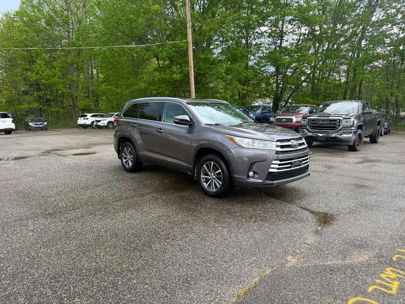 Aukcja sprzedaży 2019 Toyota Highlander, vin: 5TDJZRFHXKS564184, numer aukcji: 54537716