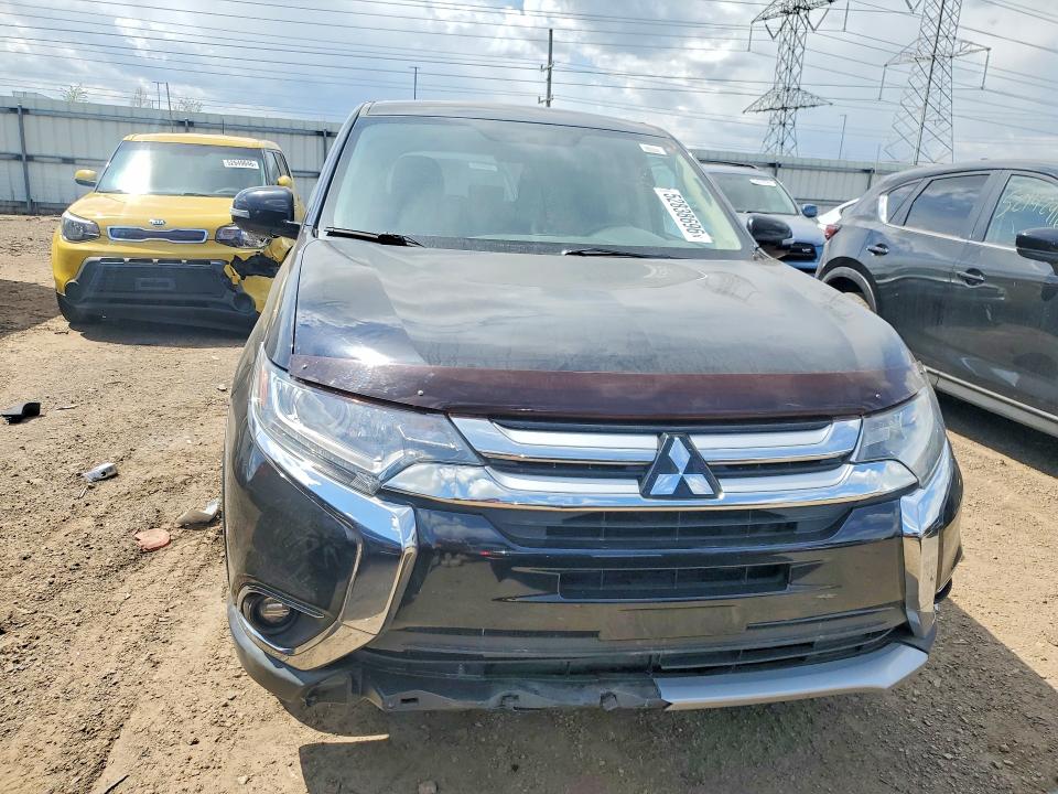 52838696 :رقم المزاد ، JA4AZ3A36GZ017311 vin ، 2016 Mitsubishi Outlander مزاد بيع