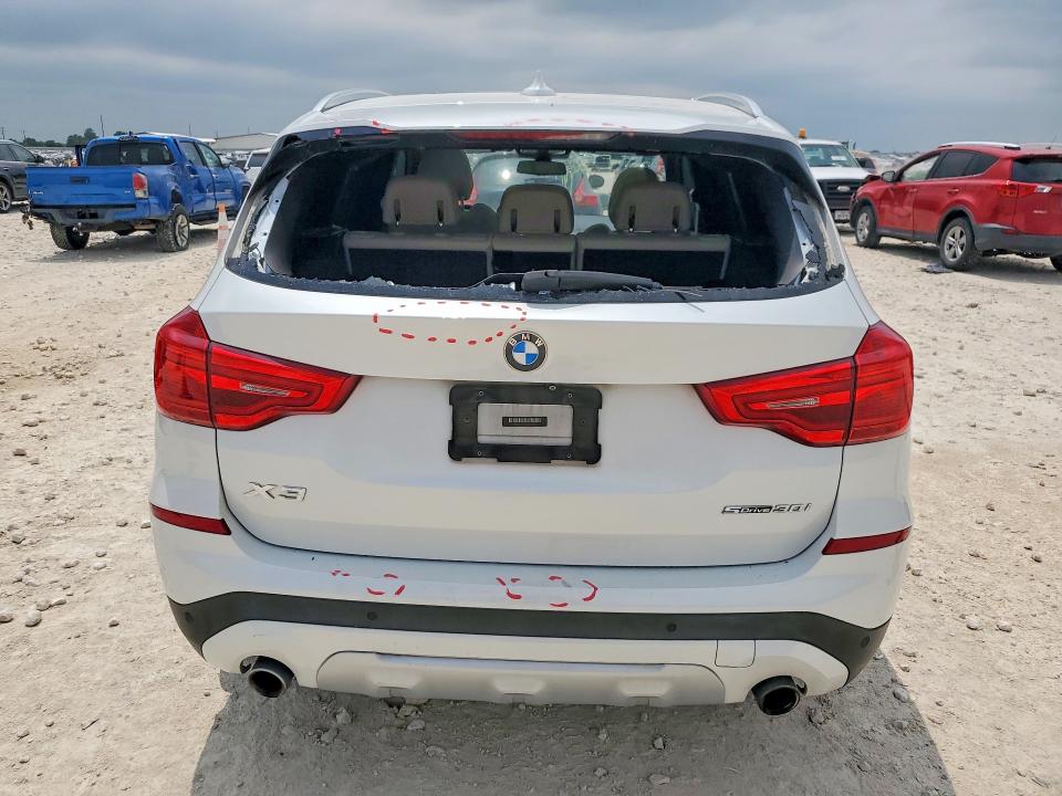 53052716 :رقم المزاد ، 5UXTR7C58KLF32067 vin ، 2019 Bmw X3 مزاد بيع