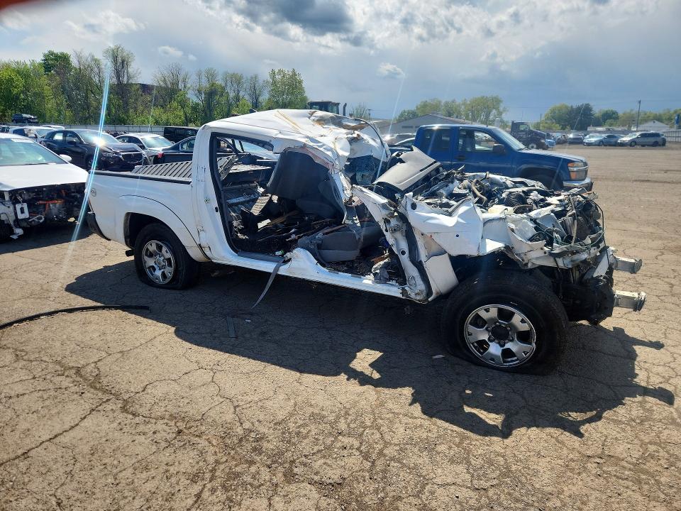 52900496 :رقم المزاد ، 3TMLU4EN7EM139656 vin ، 2014 Toyota Tacoma مزاد بيع