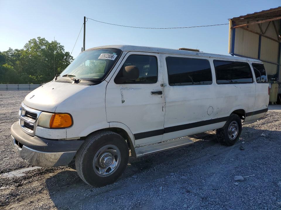Auction sale of the 2002 Dodge Ram Wagon, vin: 2B5WB35Z02K133137, lot number: 53922656