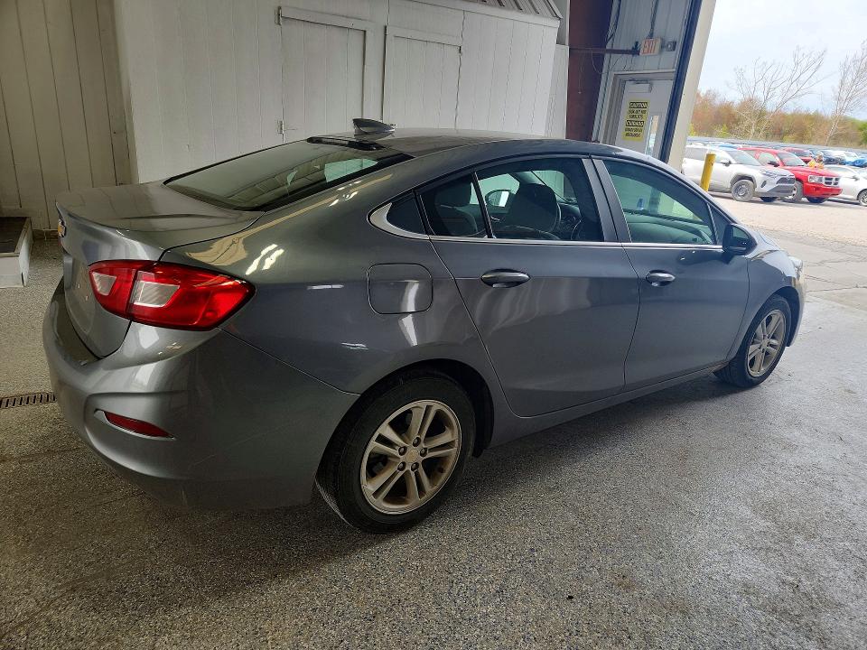 Продаж на аукціоні авто 2019 Chevrolet Cruze, vin: 1G1BE5SM4K7139347, номер лоту: 52613586