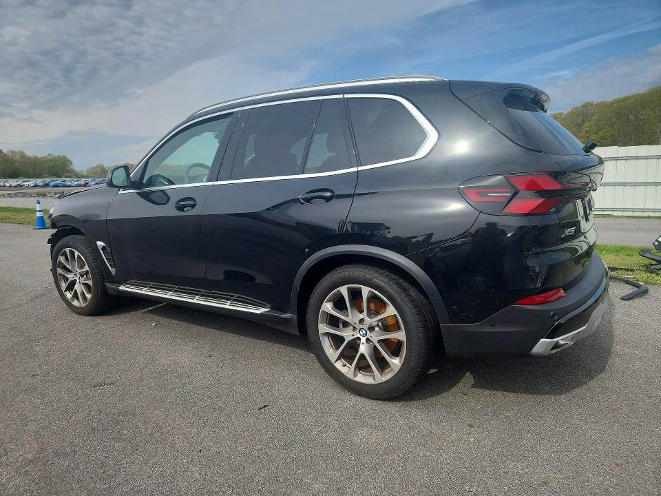 52923836 :رقم المزاد ، 5UX23EU08T9086096 vin ، 2026 Bmw X5 مزاد بيع